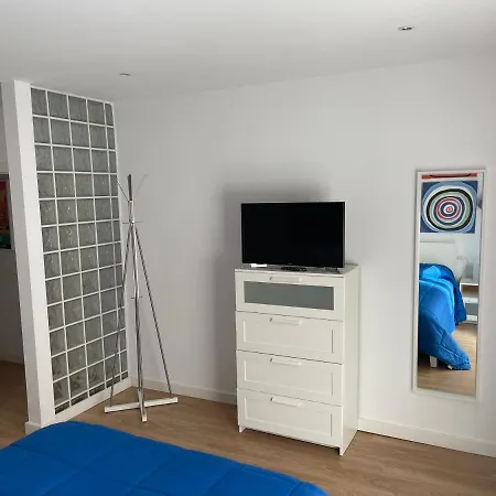 Anaral-casco Viejo Gijon-autocheck 24h Appartement Gijón